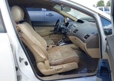 2008 Honda Civic Lx z USA, uszkodzony, nr VIN 2HGFA16558H341175